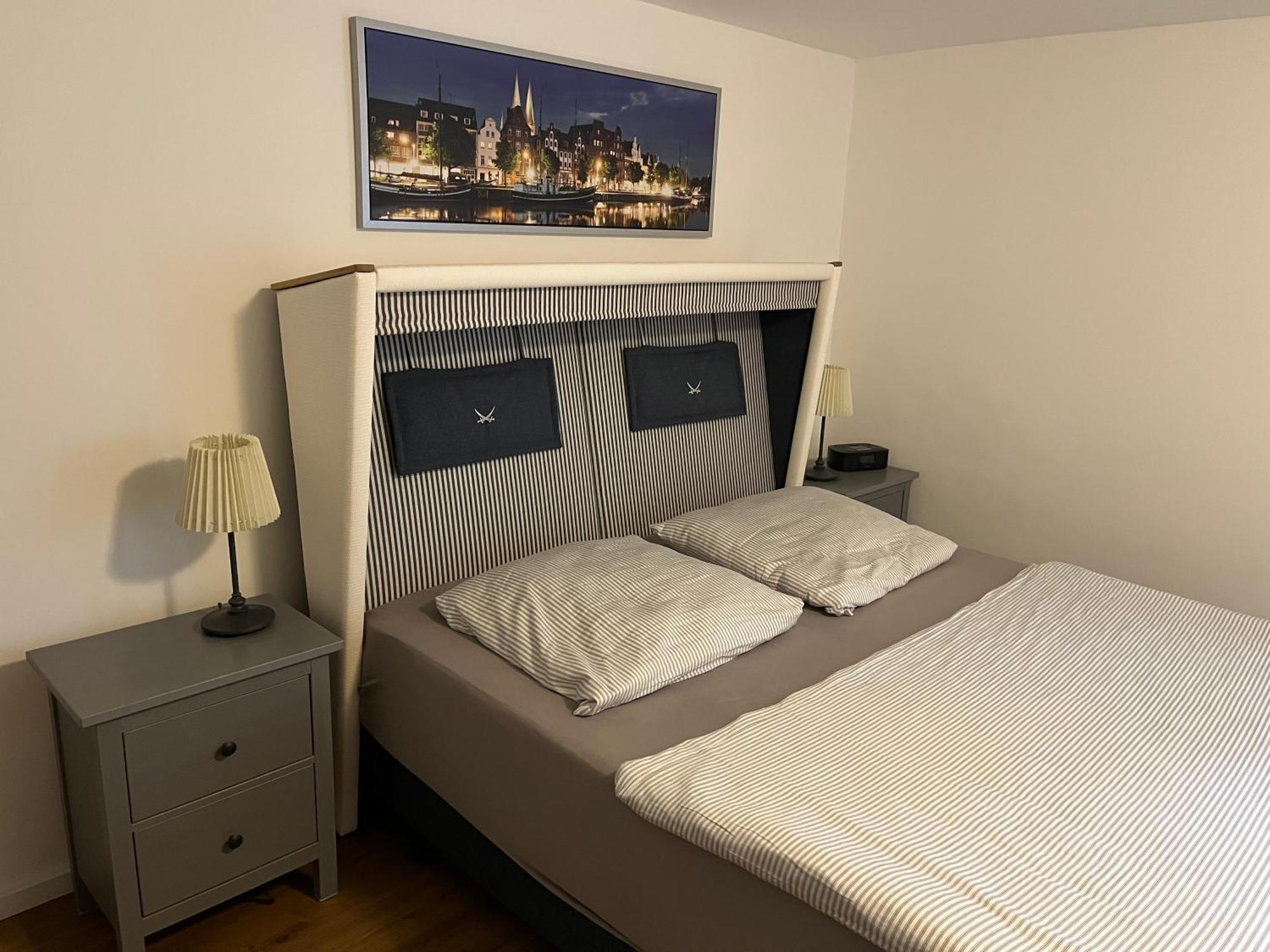 Friesenhof 8H Apartment เกรอมิทซ์ ภายนอก รูปภาพ